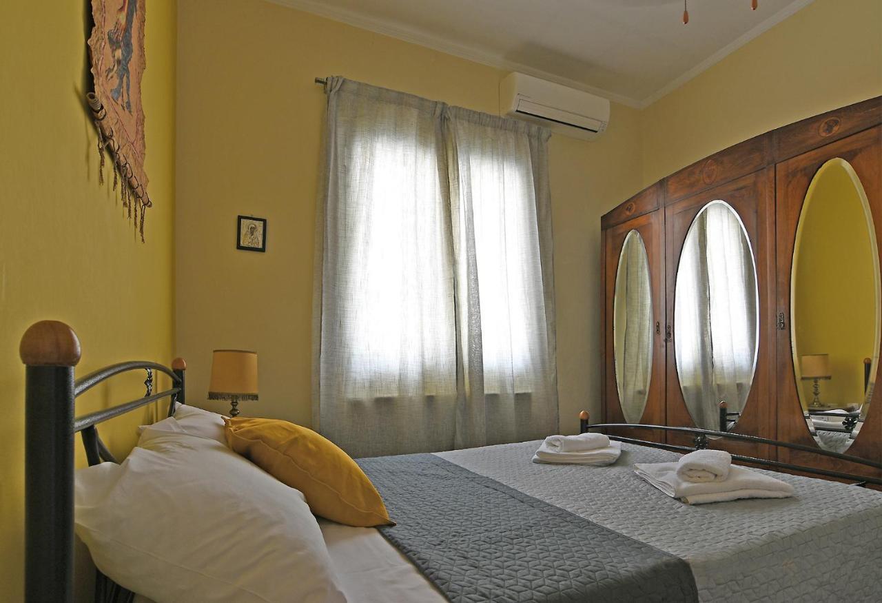 ארגוסטולי Holiday Home מראה חיצוני תמונה