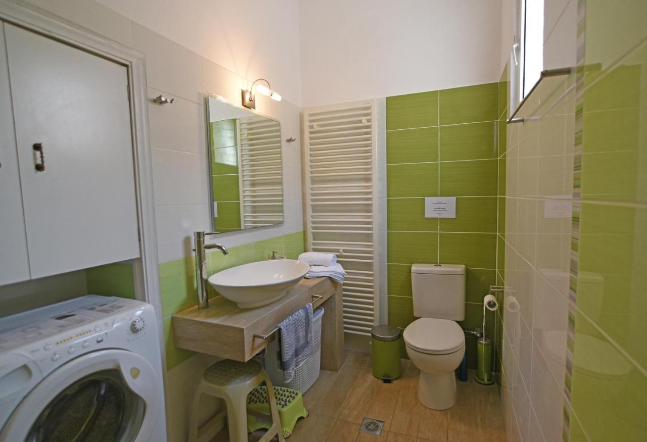 ארגוסטולי Holiday Home מראה חיצוני תמונה